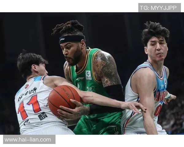 CBA昨日战报辽宁队与新疆队激战正酣精彩瞬间回顾与分析