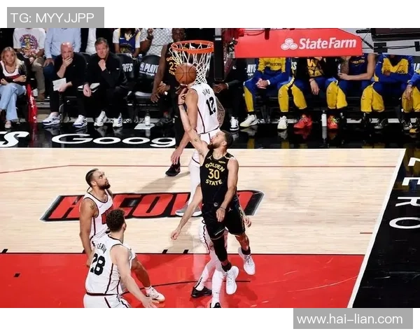 火箭队与勇士队精彩对决直播间全程回顾与精彩瞬间分享